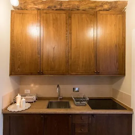 Il Vicolo Di Porta Pesa Apartmán