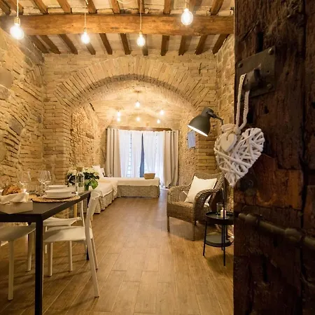 Il Vicolo Di Porta Pesa Perugia