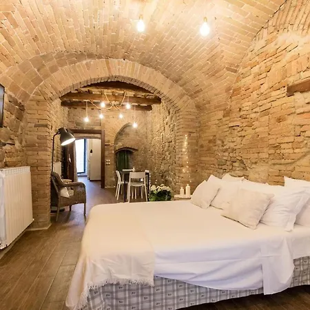 Il Vicolo Di Porta Pesa Perugia
