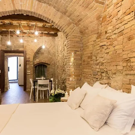 Il Vicolo Di Porta Pesa * Perugia